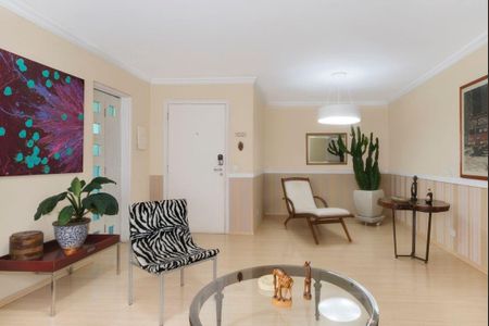 Apartamento à venda com 3 quartos, 105m² em Cerqueira César, São Paulo