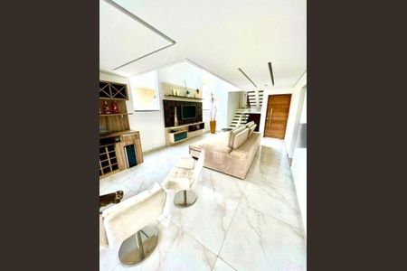 Casa à venda com 4 quartos, 370m² em Suru, Barueri