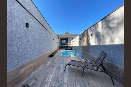 Casa à venda com 310m², 4 quartos e 4 vagas