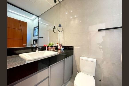 Casa à venda com 310m², 4 quartos e 4 vagas