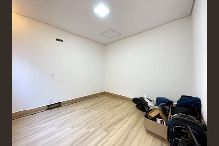 Casa à venda com 4 quartos, 310m² em Vila Pirituba, São Paulo