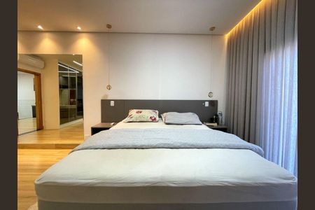 Casa à venda com 4 quartos, 310m² em Vila Pirituba, São Paulo