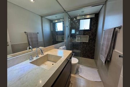 Apartamento à venda com 151m², 4 quartos e 3 vagas