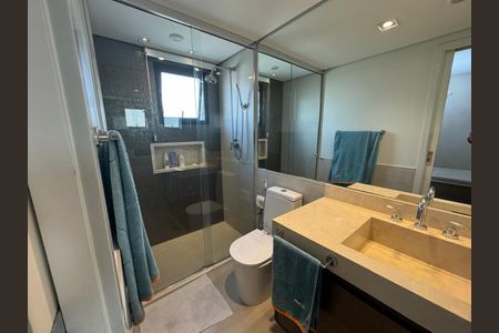 Apartamento à venda com 151m², 4 quartos e 3 vagas