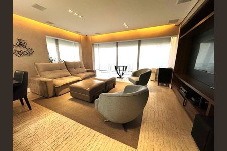 Apartamento à venda com 151m², 4 quartos e 3 vagas