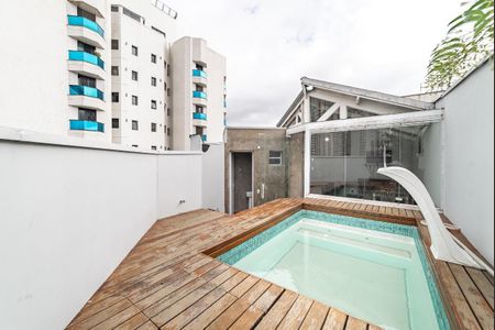 Apartamento à venda com 147m², 3 quartos e 1 vaga