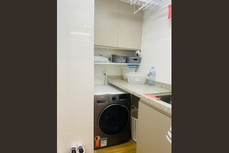Apartamento à venda com 246m², 4 quartos e 4 vagas