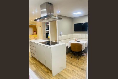 Apartamento à venda com 246m², 4 quartos e 4 vagas