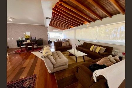 Casa à venda com 5 quartos, 620m² em Morada dos Pássaros, Barueri