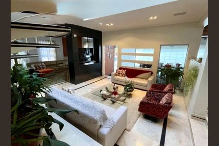 Casa à venda com 5 quartos, 620m² em Morada dos Pássaros, Barueri