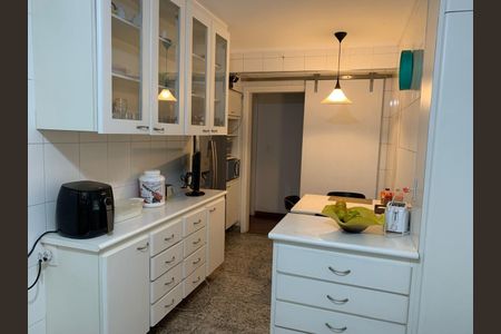 Apartamento à venda com 186m², 3 quartos e 2 vagas