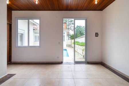 Casa à venda com 4 quartos, 322m² em Morada dos Pássaros, Barueri