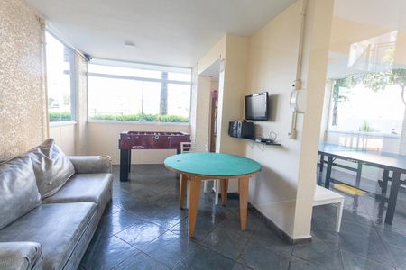 Apartamento à venda com 48m², 2 quartos e 1 vaga Apartamento à venda com 48m², 2 quartos e 1 vagaÁrea comum - Salão de jogos