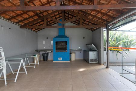 Apartamento à venda com 48m², 2 quartos e 1 vaga Apartamento à venda com 48m², 2 quartos e 1 vagaÁrea comum - Churrasqueira