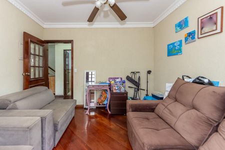 Casa à venda com 3 quartos, 350m² em Morada das Flores (Aldeia da Serra), Barueri