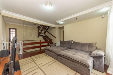 Casa à venda com 3 quartos, 350m² em Morada das Flores (Aldeia da Serra), Barueri