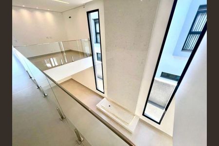 Casa à venda com 525m², 5 quartos e 8 vagas