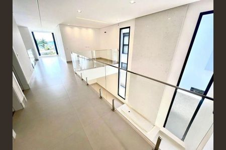Casa à venda com 525m², 5 quartos e 8 vagas