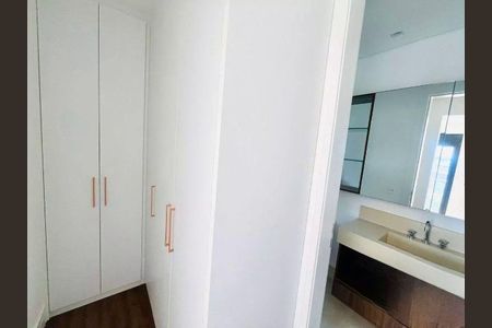 Casa à venda com 525m², 5 quartos e 8 vagas