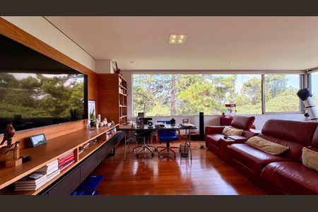 Casa à venda com 4 quartos, 644m² em Morada dos Pássaros, Barueri