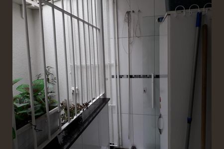 Casa à venda com 115m², 2 quartos e 3 vagas