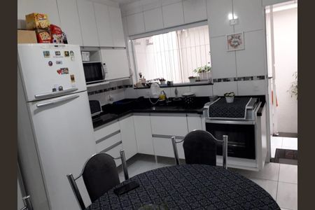 Casa à venda com 115m², 2 quartos e 3 vagas
