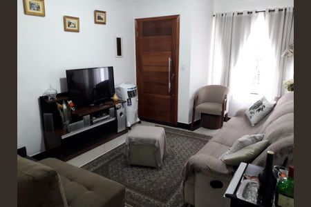 Casa à venda com 115m², 2 quartos e 3 vagas