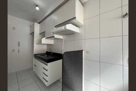 Cozinha de apartamento para alugar com 2 quartos, 75m² em Parque São Lourenço, Indaiatuba
