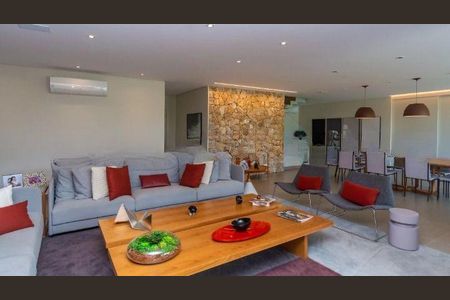 Casa de Condomínio à venda com 4 quartos, 692m² em Residencial Tambore, Barueri