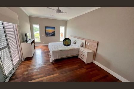 Casa de condomínio à venda com 500m², 4 quartos e 2 vagas