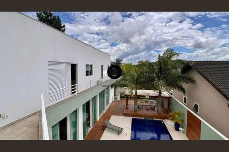 Casa de condomínio à venda com 500m², 4 quartos e 2 vagas