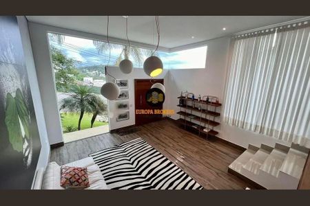 Casa de Condomínio à venda com 4 quartos, 500m² em Residencial Morada dos Lagos, Barueri