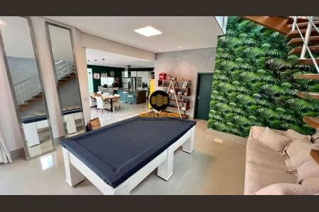 Casa de condomínio à venda com 500m², 4 quartos e 2 vagas