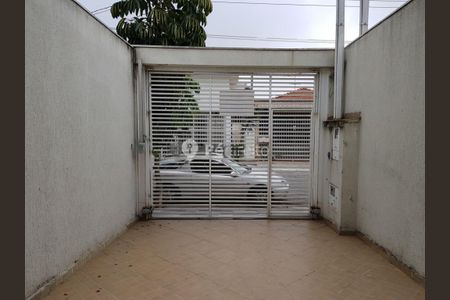 Casa à venda com 3 quartos, 104m² em Vila Carrão, São Paulo