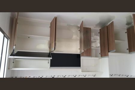 Casa à venda com 3 quartos, 104m² em Vila Carrão, São Paulo