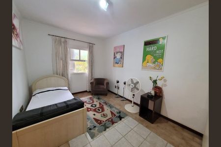 Casa à venda com 4 quartos, 355m² em Morada dos Pássaros, Barueri