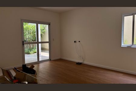 Casa à venda com 3 quartos, 316m² em Morada dos Pinheiros (Aldeia da Serra), Barueri