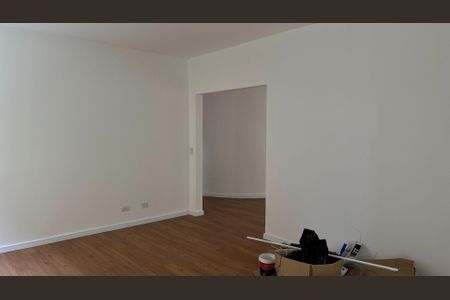 Casa à venda com 3 quartos, 316m² em Morada dos Pinheiros (Aldeia da Serra), Barueri