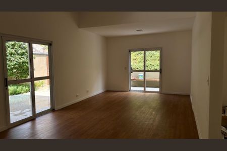 Casa à venda com 316m², 3 quartos e 4 vagas
