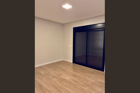 Casa à venda com 3 quartos, 255m² em Suru, Barueri