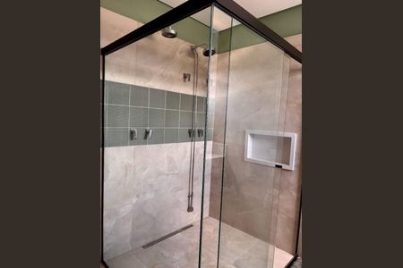 Casa à venda com 3 quartos, 255m² em Suru, Barueri
