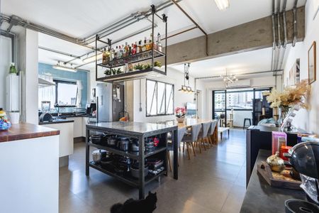 Apartamento à venda com 133m², 3 quartos e 2 vagas