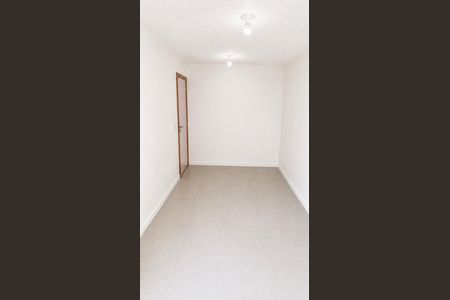 Quarto de apartamento para alugar com 2 quartos, 60m² em Jardim Alvorada, Nova Iguaçu
