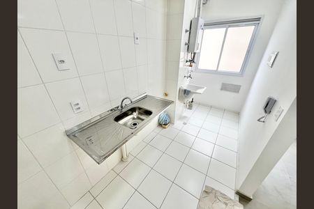 Apartamento para alugar com 39m², 2 quartos e 1 vagaCozinha e Área de Serviço