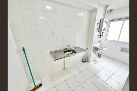 Apartamento para alugar com 39m², 2 quartos e 1 vagaCozinha e Área de Serviço