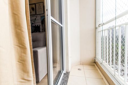 Sacada de apartamento para alugar com 1 quarto, 61m² em Jardim Tupanci, Barueri