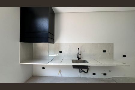 Casa à venda com 265m², 4 quartos e 4 vagas