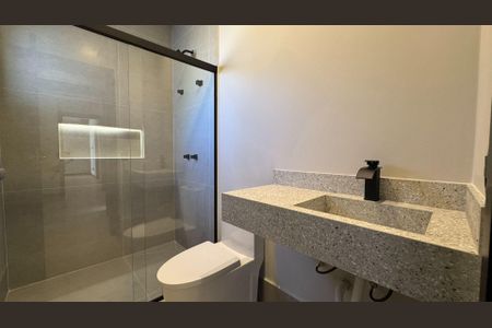 Casa à venda com 265m², 4 quartos e 4 vagas