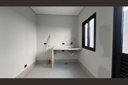 Casa à venda com 265m², 4 quartos e 4 vagas