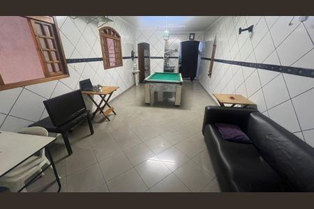 Casa à venda com 4 quartos, 200m² em Vila Matilde, São Paulo